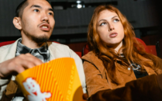 跟女朋友看什么恐怖片好（这15个恐怖片简直YYDS）