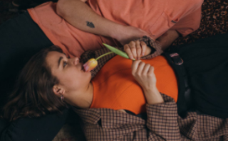 女朋友问想我了吗怎么回复最好？（3种万能回复）