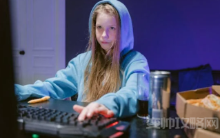 大学生玩什么游戏可以赚生活费（学生党玩游戏赚钱方法）