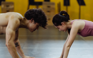 俯卧撑可以让人变帅吗（不要在被骗了）