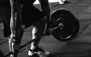 我想健身但是坚持不下去怎么办（健身怎么坚持下去）