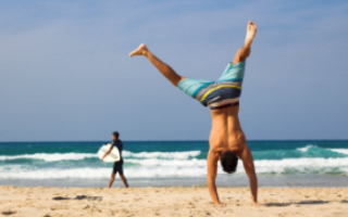 增肌减脂早上跑步还是晚上跑步  晨跑有什么好处