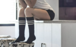 袜子怎么洗才能既不臭又干净 