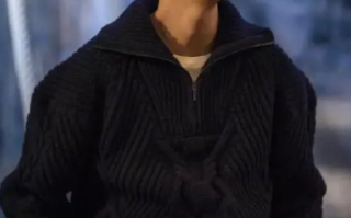 男生拍照姿势怎么摆（5大方法拍出自然好看的大片）