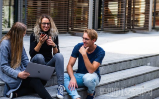 大学生怎么存钱理财（大学生每个月的存钱技巧）