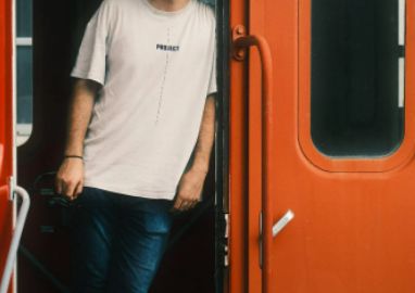 让男生变帅的方法 男生出门快速变帅方法-第1张图片 让男生变帅的方法 男生出门快速变帅方法-第1张图片