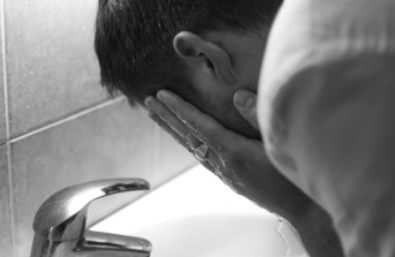 男生洗面奶一天用几次好 千万不要超过这个次数-第1张图片 男生洗面奶一天用几次好 千万不要超过这个次数-第1张图片