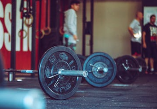 健身不能熬夜吗 锻炼后熬夜还有用吗-第1张图片 健身不能熬夜吗 锻炼后熬夜还有用吗-第1张图片