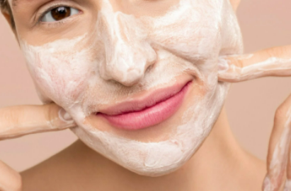 护肤哪个环节最重要 网红推荐的产品有哪些是智商税-第1张图片 护肤哪个环节最重要 网红推荐的产品有哪些是智商税-第1张图片