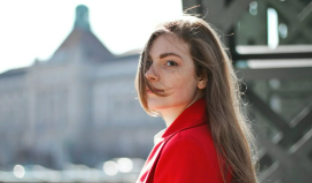 护肤品是不是早晚都要用 哪些护肤品需要早晚用-第1张图片 护肤品是不是早晚都要用 哪些护肤品需要早晚用-第1张图片