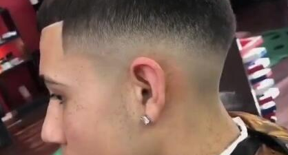 美式圆寸图片 跟中国圆寸的区别 适合什么脸型-第2张图片 美式圆寸图片 跟中国圆寸的区别 适合什么脸型-第2张图片