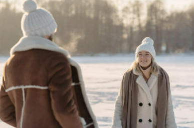 撩妹如何开场聊天(网上撩女生的开场白)-第1张图片 撩妹如何开场聊天(网上撩女生的开场白)-第1张图片
