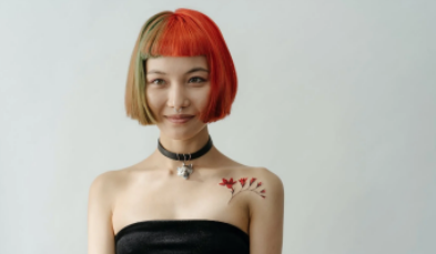 女生给你发自拍是什么意思?女生主动发自拍给你什么意思-第1张图片 女生给你发自拍是什么意思?女生主动发自拍给你什么意思-第1张图片