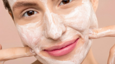 长痘如何正确洗脸(洗脸方式不对也会导致长痘)-第1张图片 长痘如何正确洗脸(洗脸方式不对也会导致长痘)-第1张图片