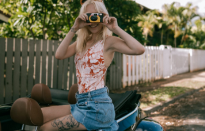 第一次晒女朋友照片配句 第一次公开女朋友怎么说合适-第1张图片 第一次晒女朋友照片配句 第一次公开女朋友怎么说合适-第1张图片