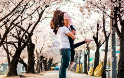 女生不喜欢你的表现(有这4种表现及时止损吧)-第1张图片 女生不喜欢你的表现(有这4种表现及时止损吧)-第1张图片