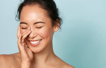 皮肤老是长痘痘是什么原因(7大原因快来自查一下)-第1张图片 皮肤老是长痘痘是什么原因(7大原因快来自查一下)-第1张图片