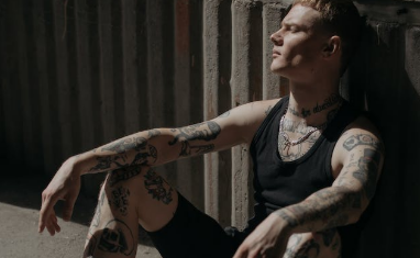 男士怎么才能让皮肤变好(4个简单有效的方法)-第1张图片 男士怎么才能让皮肤变好(4个简单有效的方法)-第1张图片