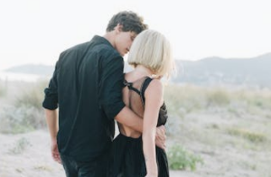 分手后很难过该怎么办(分手后难过怎么调整)-第1张图片 分手后很难过该怎么办(分手后难过怎么调整)-第1张图片