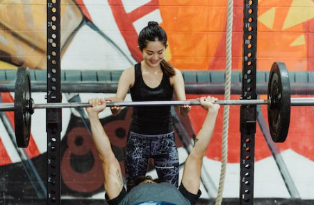 新手卧推20公斤有用吗(有效果吗)-第1张图片 新手卧推20公斤有用吗(有效果吗)-第1张图片