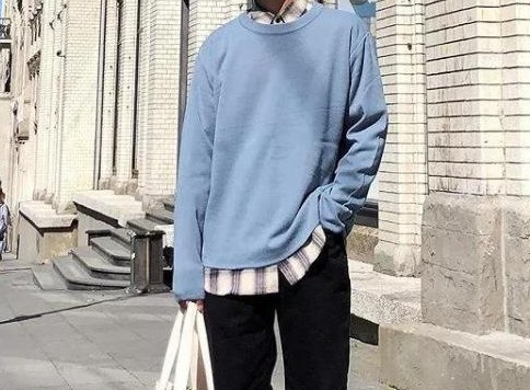 男生卫衣搭配什么裤子好看(附图片)-第1张图片 男生卫衣搭配什么裤子好看(附图片)-第1张图片