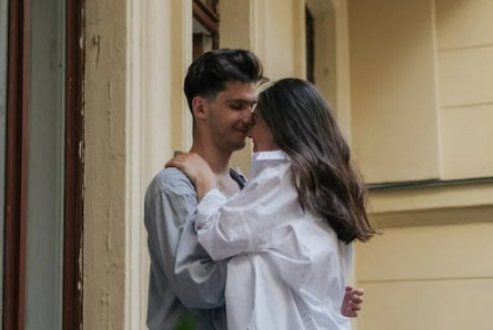 第一次谈恋爱该怎么相处(双方都是第一次谈恋爱怎么办)-第1张图片 第一次谈恋爱该怎么相处(双方都是第一次谈恋爱怎么办)-第1张图片