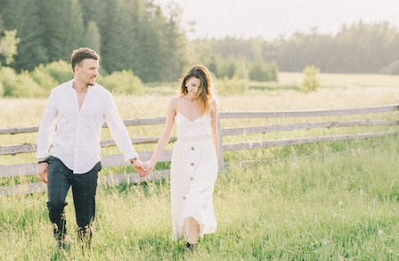 元旦送女朋友的贺卡怎么写(贺卡送女朋友怎么写感动)-第1张图片 元旦送女朋友的贺卡怎么写(贺卡送女朋友怎么写感动)-第1张图片