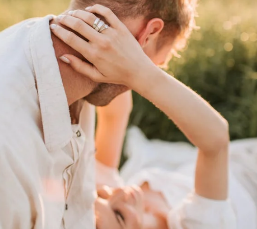 过年去女朋友家要给她父母红包吗(去女朋友家要给她爷爷奶奶红包吗)-第1张图片 过年去女朋友家要给她父母红包吗(去女朋友家要给她爷爷奶奶红包吗)-第1张图片