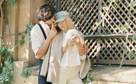 情人节秀恩爱文案(简单不土的微信朋友圈秀恩爱文案)-第1张图片 情人节秀恩爱文案(简单不土的微信朋友圈秀恩爱文案)-第1张图片