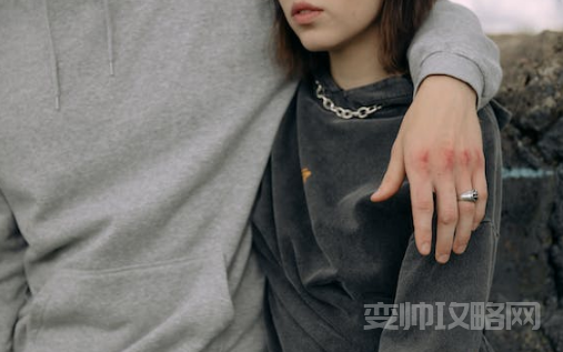 第一次去女方家带什么礼物 (这样子送绝对不会出错)-第1张图片 第一次去女方家带什么礼物 (这样子送绝对不会出错)-第1张图片