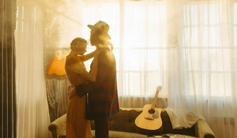 如何挽回前任的文案短句(有诚意的挽回句子)-第1张图片 如何挽回前任的文案短句(有诚意的挽回句子)-第1张图片