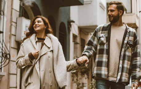 异地恋送什么礼物给女朋友(适合送异地女友的4类礼物)-第1张图片 异地恋送什么礼物给女朋友(适合送异地女友的4类礼物)-第1张图片