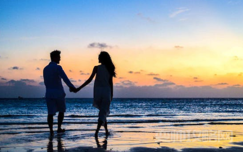 网恋奔现第一次见面要怎么做?(网络奔现第一次应该准备什么)-第1张图片 网恋奔现第一次见面要怎么做?(网络奔现第一次应该准备什么)-第1张图片