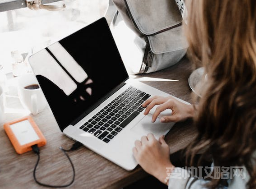 大学生生活费不够怎么办(生活费不够压力大解决方法)-第1张图片-小彬个人笔记 大学生生活费不够怎么办(生活费不够压力大解决方法)-第1张图片-小彬个人笔记