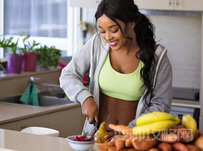 健身要吃什么才能长肌肉 (健身长肌肉吃什么最好)-第1张图片 健身要吃什么才能长肌肉 (健身长肌肉吃什么最好)-第1张图片