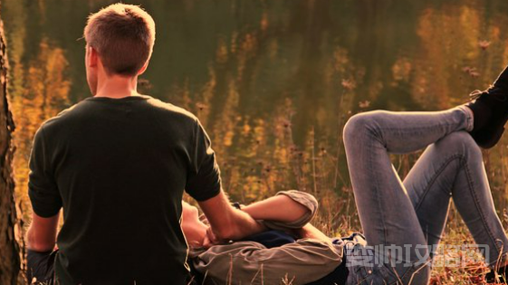 五一情侣朋友圈文案(不土、简短的朋友圈文案)-第1张图片 五一情侣朋友圈文案(不土、简短的朋友圈文案)-第1张图片