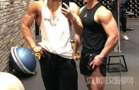 公狗腰是什么意思是贬义词吗 (公狗腰长什么样图片)-第3张图片 公狗腰是什么意思是贬义词吗 (公狗腰长什么样图片)-第3张图片