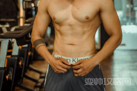 为什么我练了很久腹肌才四块 (四块腹肌可以练出六块吗)-第1张图片 为什么我练了很久腹肌才四块 (四块腹肌可以练出六块吗)-第1张图片