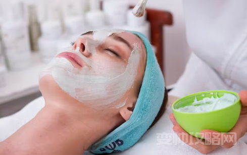 爆痘不能吃的东西有哪些 想要皮肤变好这4类一定要控制住-第1张图片 爆痘不能吃的东西有哪些 想要皮肤变好这4类一定要控制住-第1张图片