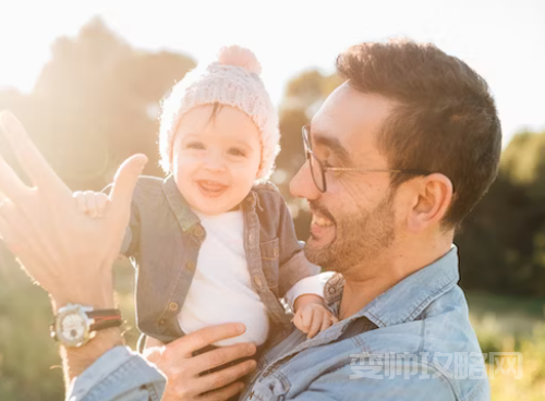 父亲节送什么礼物比较好 最适合父亲的节日礼物-第1张图片-小彬个人笔记 父亲节送什么礼物比较好 最适合父亲的节日礼物-第1张图片-小彬个人笔记